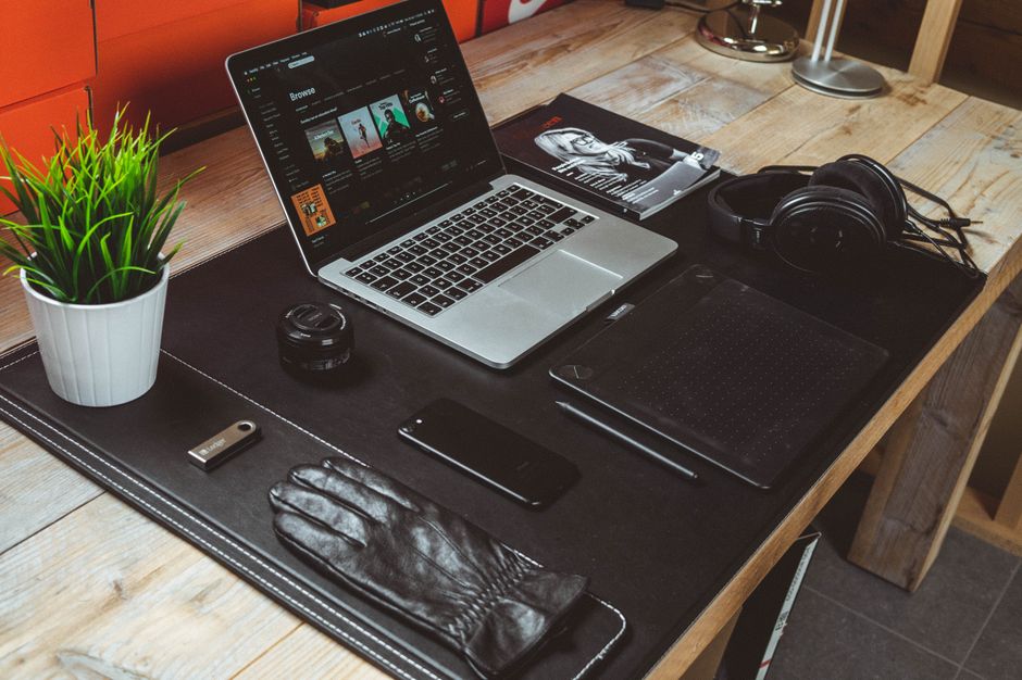 Streaming device and remote on a table