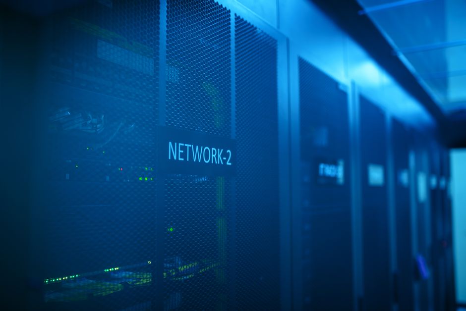 Network servers with status lights in a rack