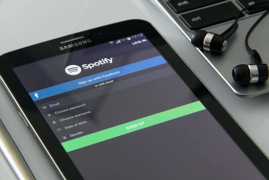 Android mobile phone and tablet showing video playback