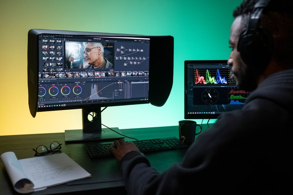 Technical video readout on a monitor
